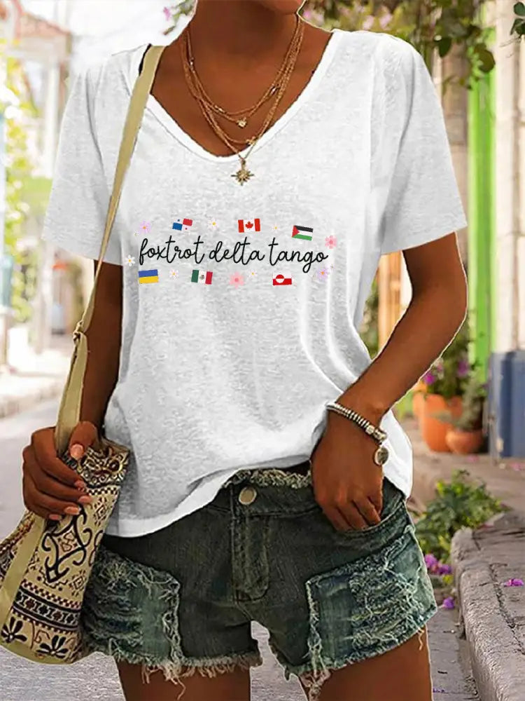 Women’s Canada Foxtra Delta Tango Printed V-neck Shirt White / S