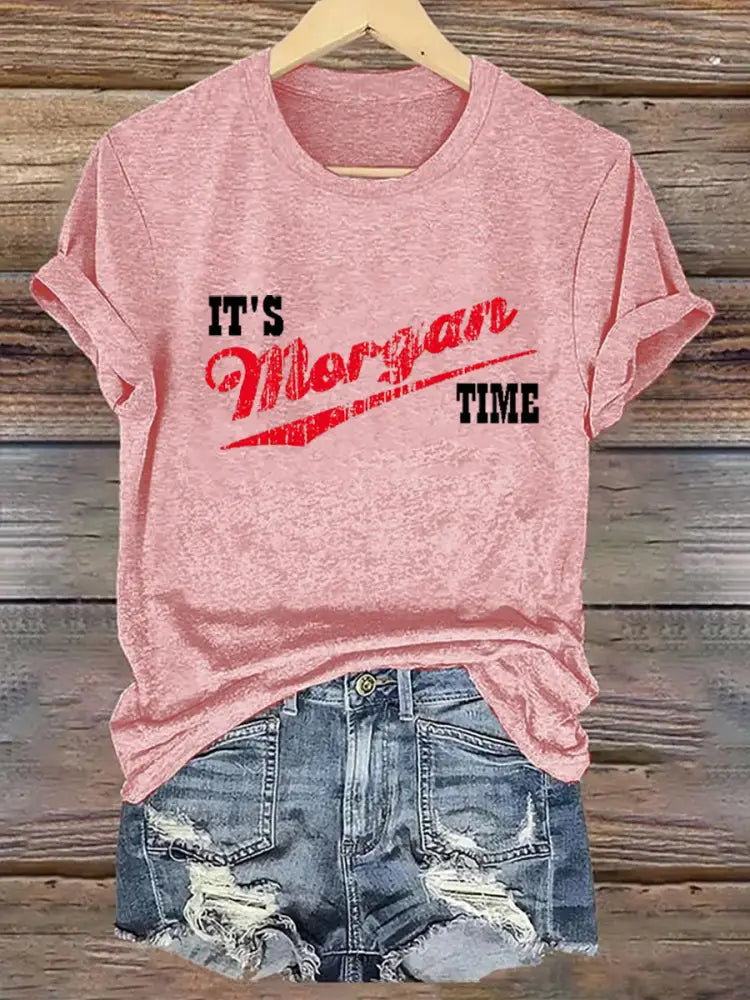 Women’s It’s Morgan Time Music Fan Printed Short Sleeve T-Shirt Pink / S