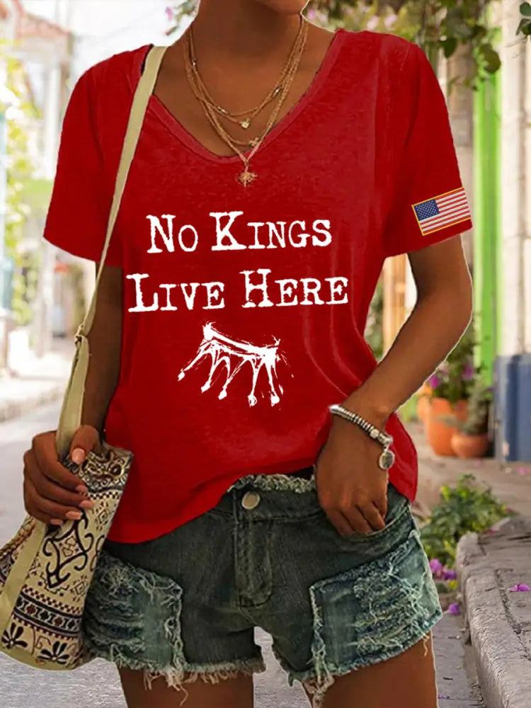 Women’s ’No Kings Live Here’ Print T-Shirt Red / S