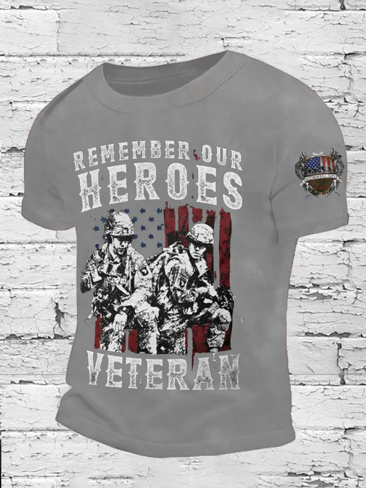 Men’s Memorial Day Veteran Remember Our Heros Printed T-shirt Light Gray / S